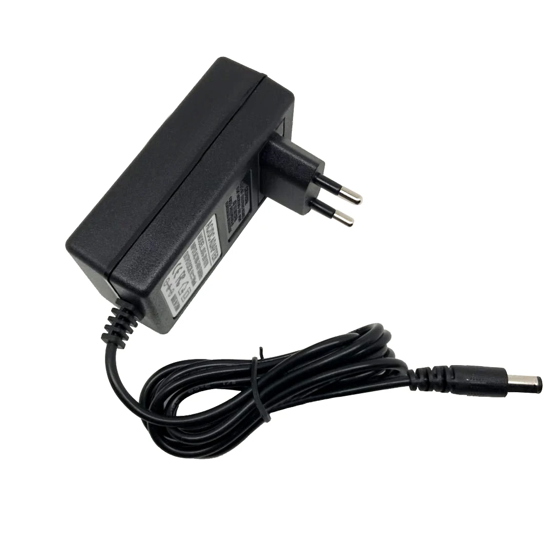 Cocktail Shaker Set - 16.8 V 1A Muur Adapter Oplader